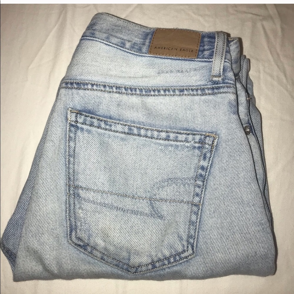 American Eagle Mom’s jeans